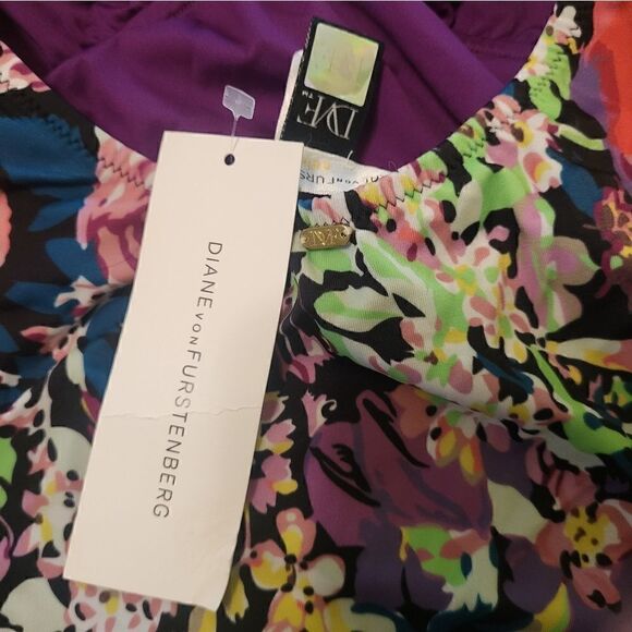 NWT Diane Von Furstenberg Floral Print One Pc. Bandeau Swimsuit Sz.S MSRP $170 - Picture 9 of 9
